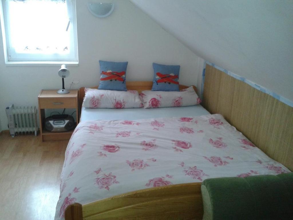 Chata Bešeňová Habitación foto